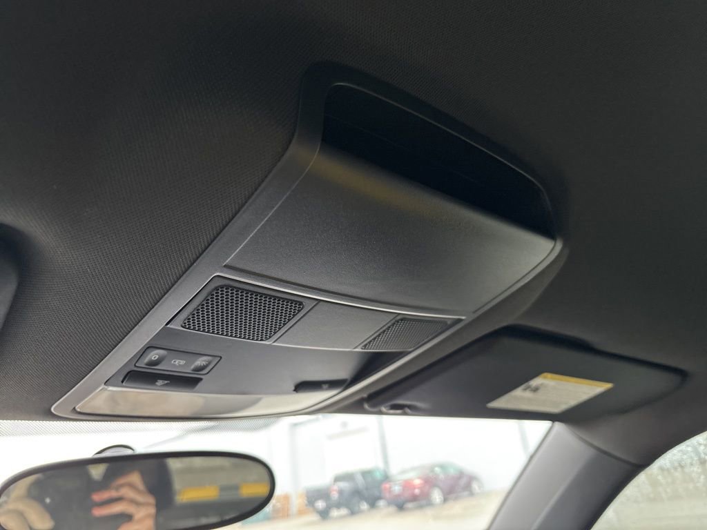 Used 2018 Volkswagen Beetle 2.0T S image 36