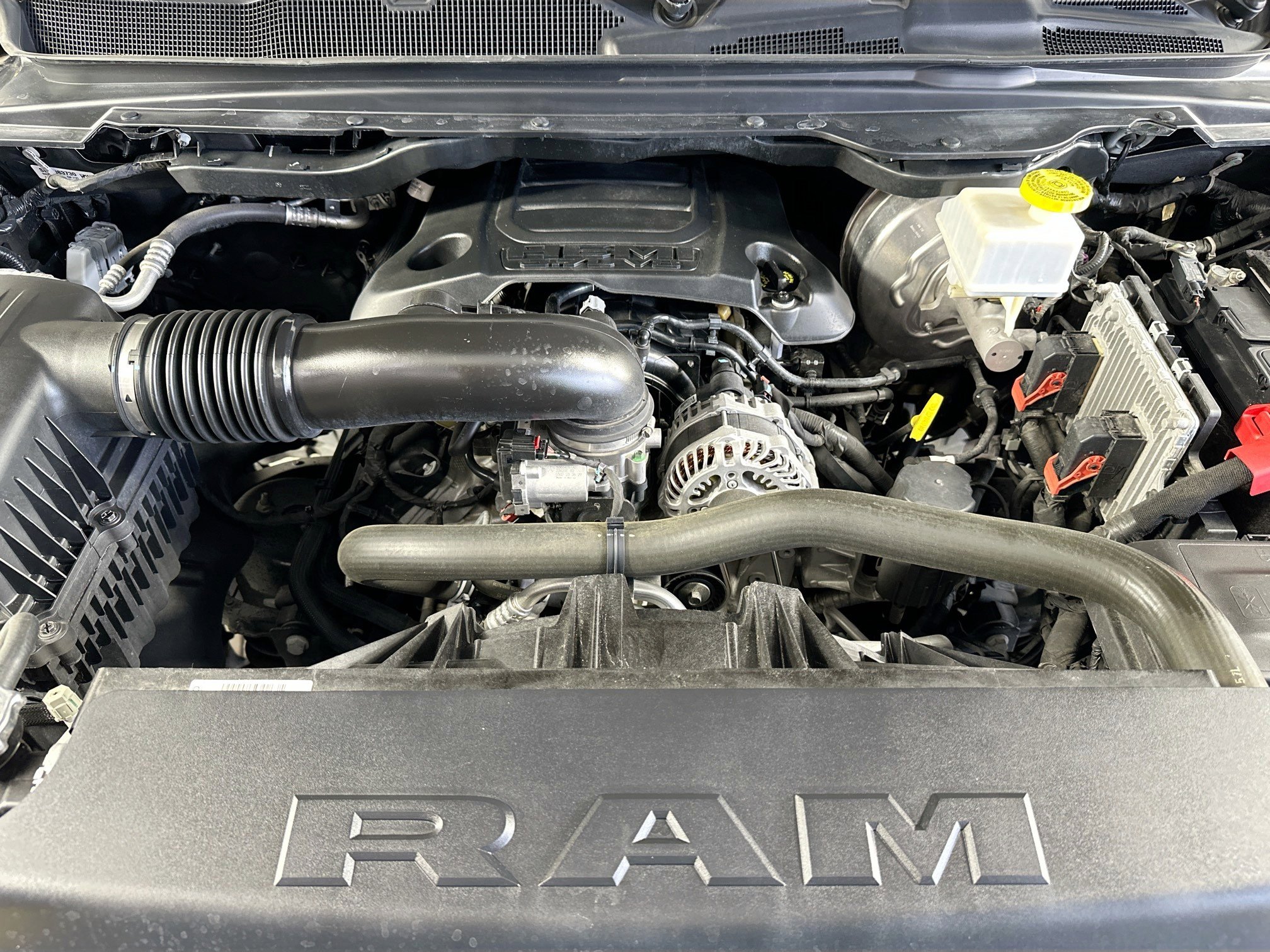 Used 2022 RAM 1500 Laramie RWD image 29