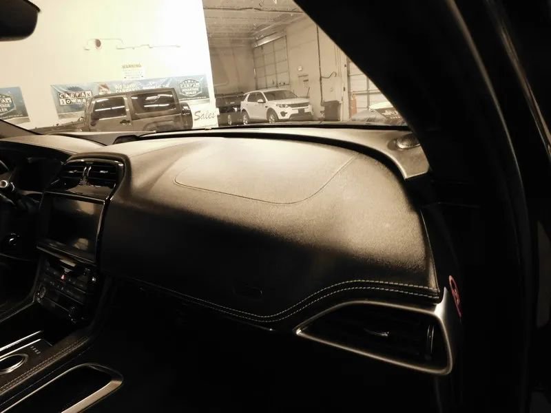 Used 2019 Jaguar F-PACE S AWD/4WD image 39