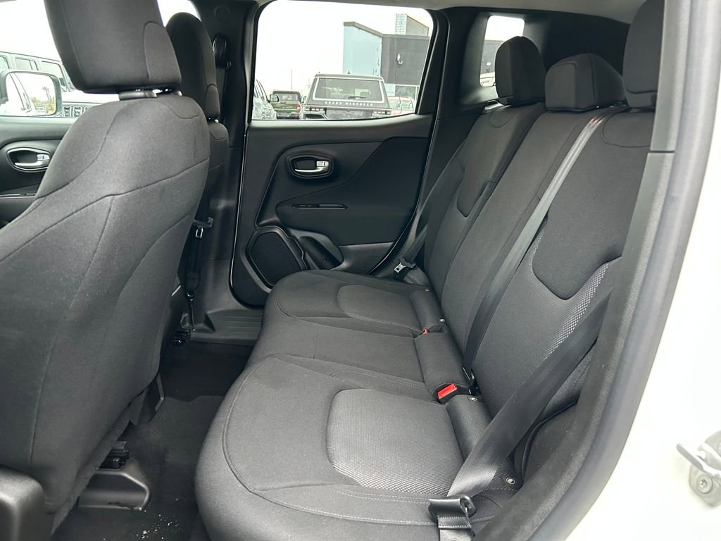 Used 2020 Jeep Renegade Sport w/ Sport Appearance Group image 21