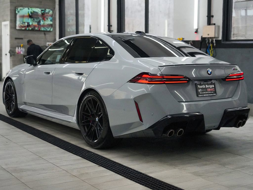 Used 2025 BMW M5 w/ Executive Package AWD/4WD image 6
