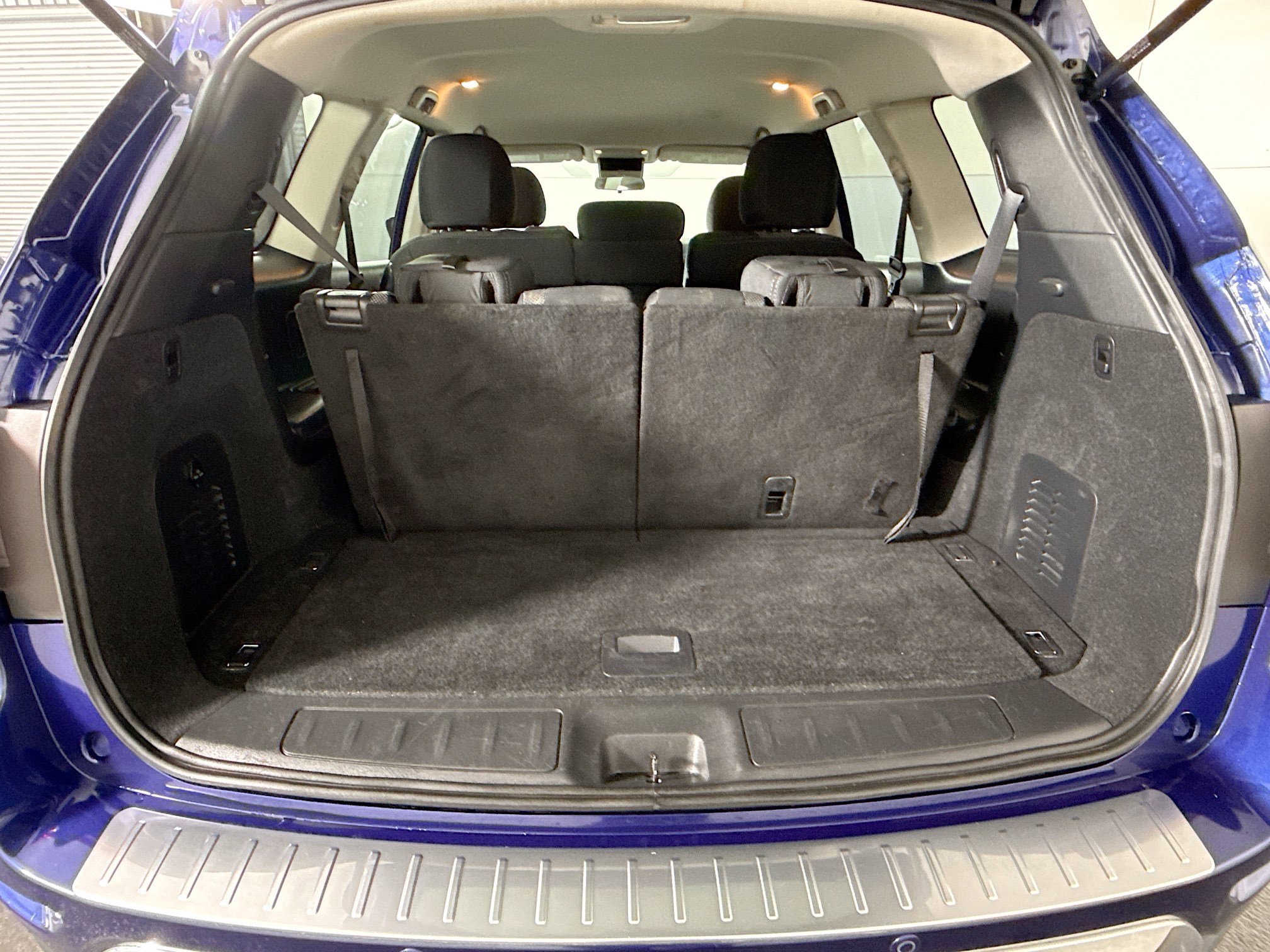 Used 2020 Nissan Pathfinder S image 35