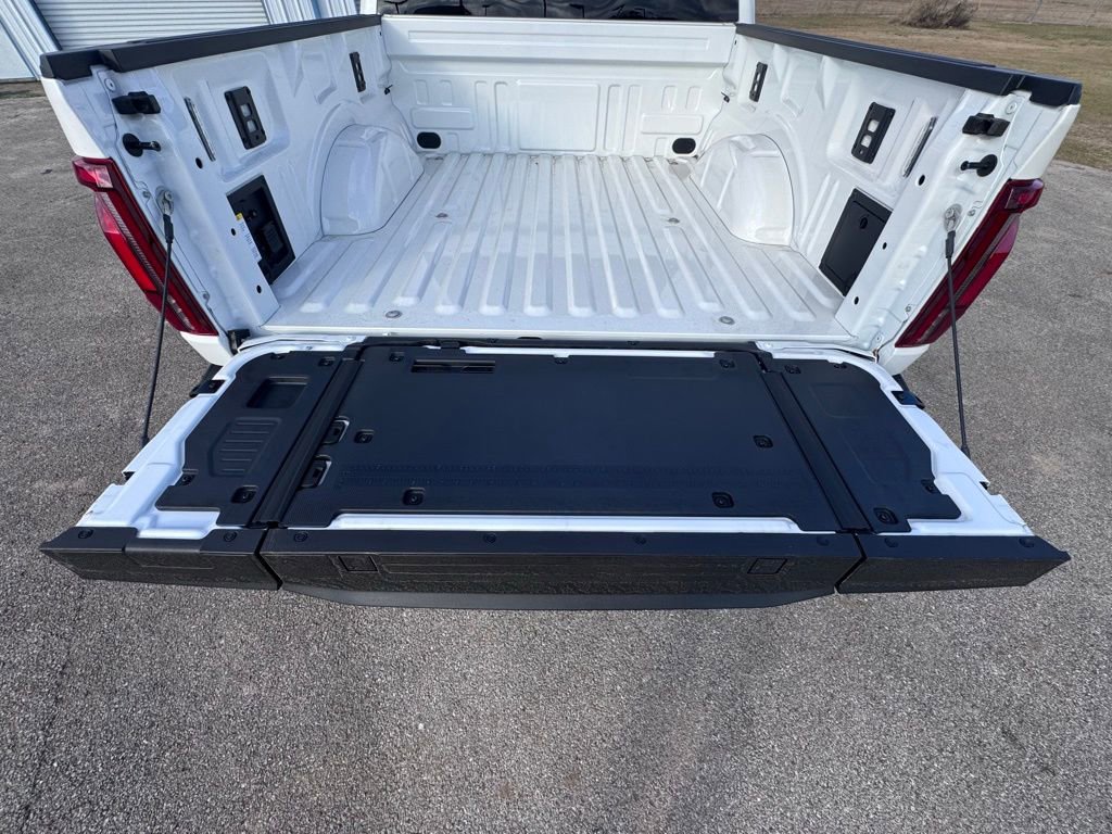 New 2025 Ford F150 Platinum w/ Equipment Group 702A High image 11