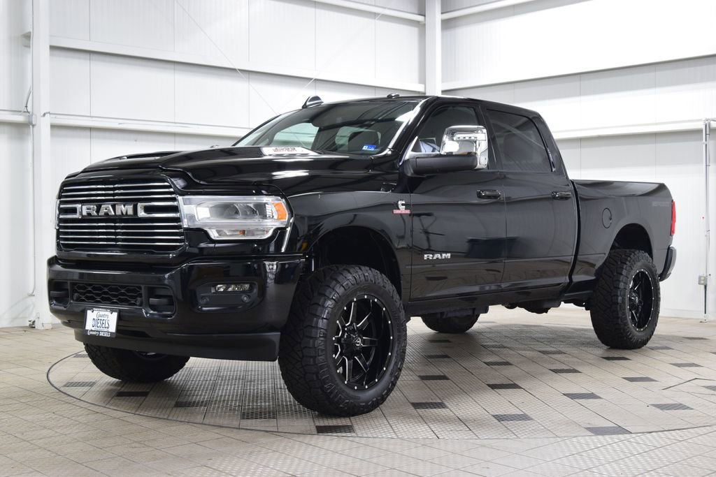Used 2024 RAM 2500 Laramie w/ Sport Appearance Package AWD/4WD image 3