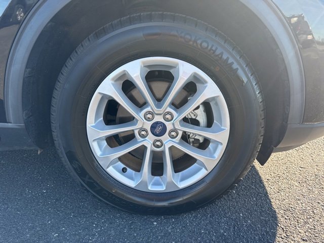 Used 2020 Ford Escape SE image 3