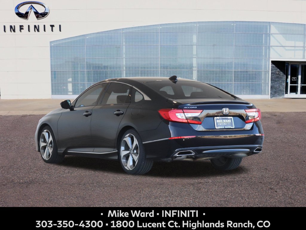 Used 2019 Honda Accord Touring image 4