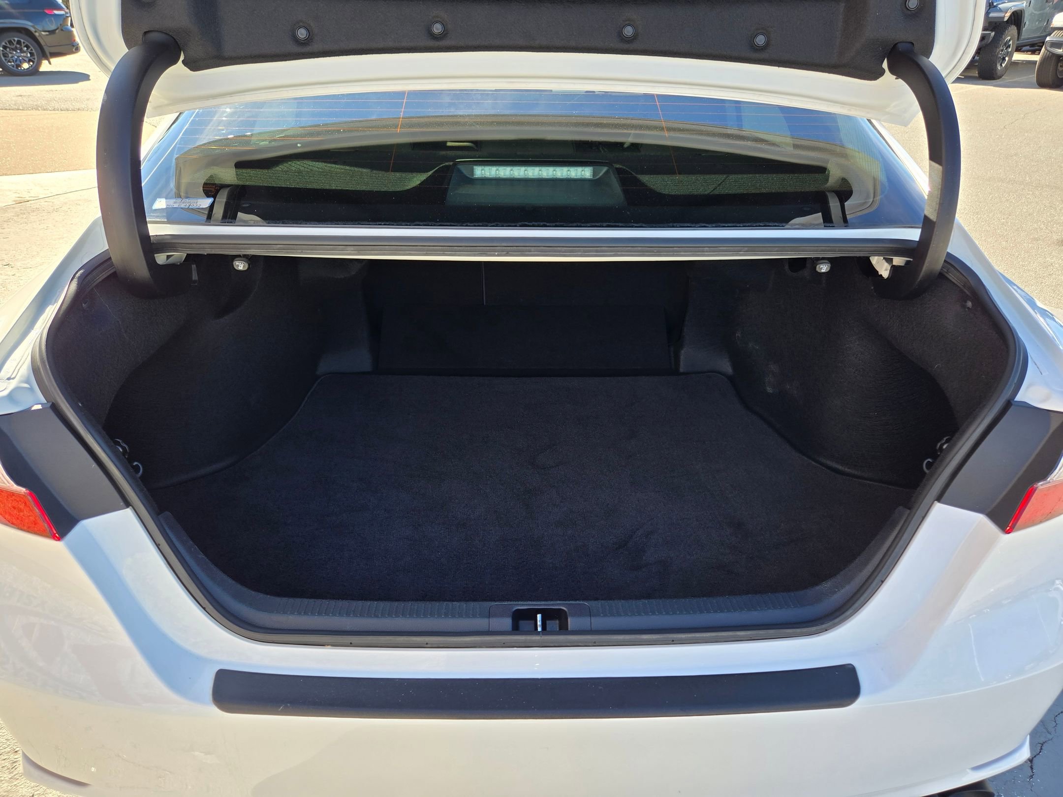 Used 2023 Toyota Camry SE image 34