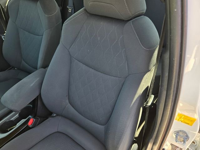Used 2021 Toyota Corolla LE image 15