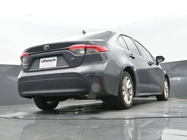 Used 2024 Toyota Corolla LE w/ LE Convenience Package FWD image 11