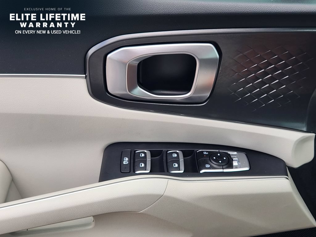Certified 2026 Kia Sorento S w/ S Panoramic Sunroof Package FWD image 21