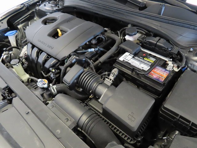 Used 2023 Kia Forte LXS image 29