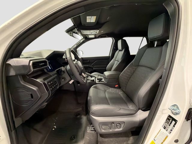 New 2026 Toyota 4Runner TRD Off-Road Premium AWD/4WD image 17
