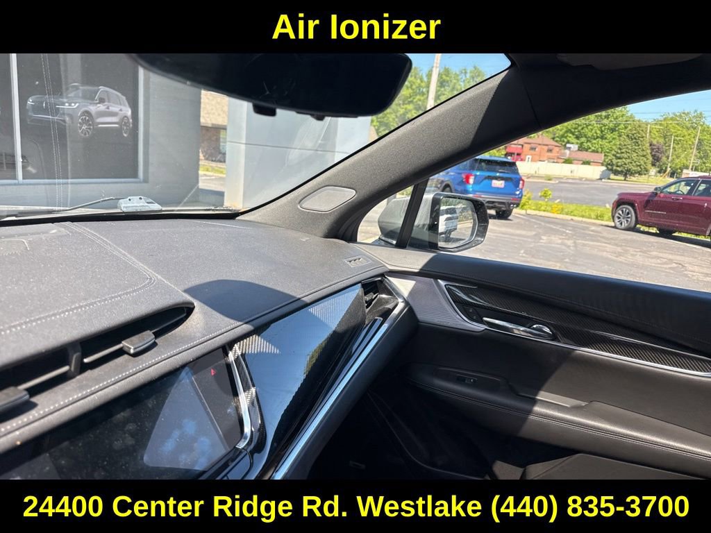 Used 2021 Cadillac XT6 Sport AWD/4WD image 16