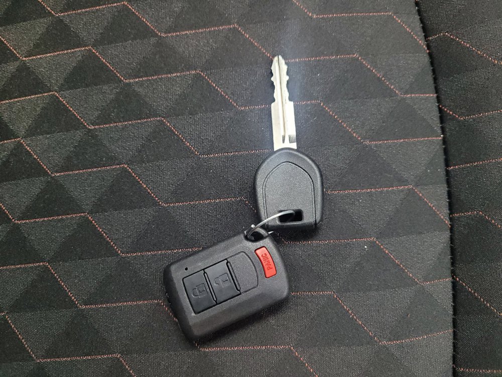 Used 2024 Mitsubishi Mirage ES FWD image 32