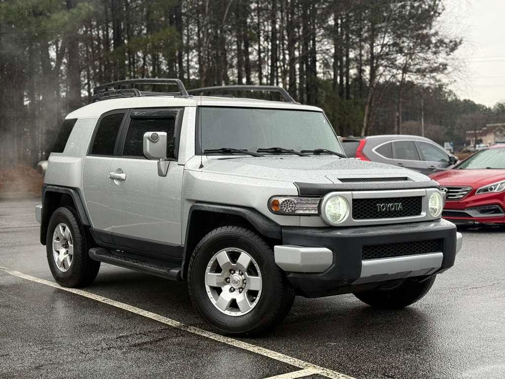 Used 2007 Toyota FJ Cruiser 2WD image 3