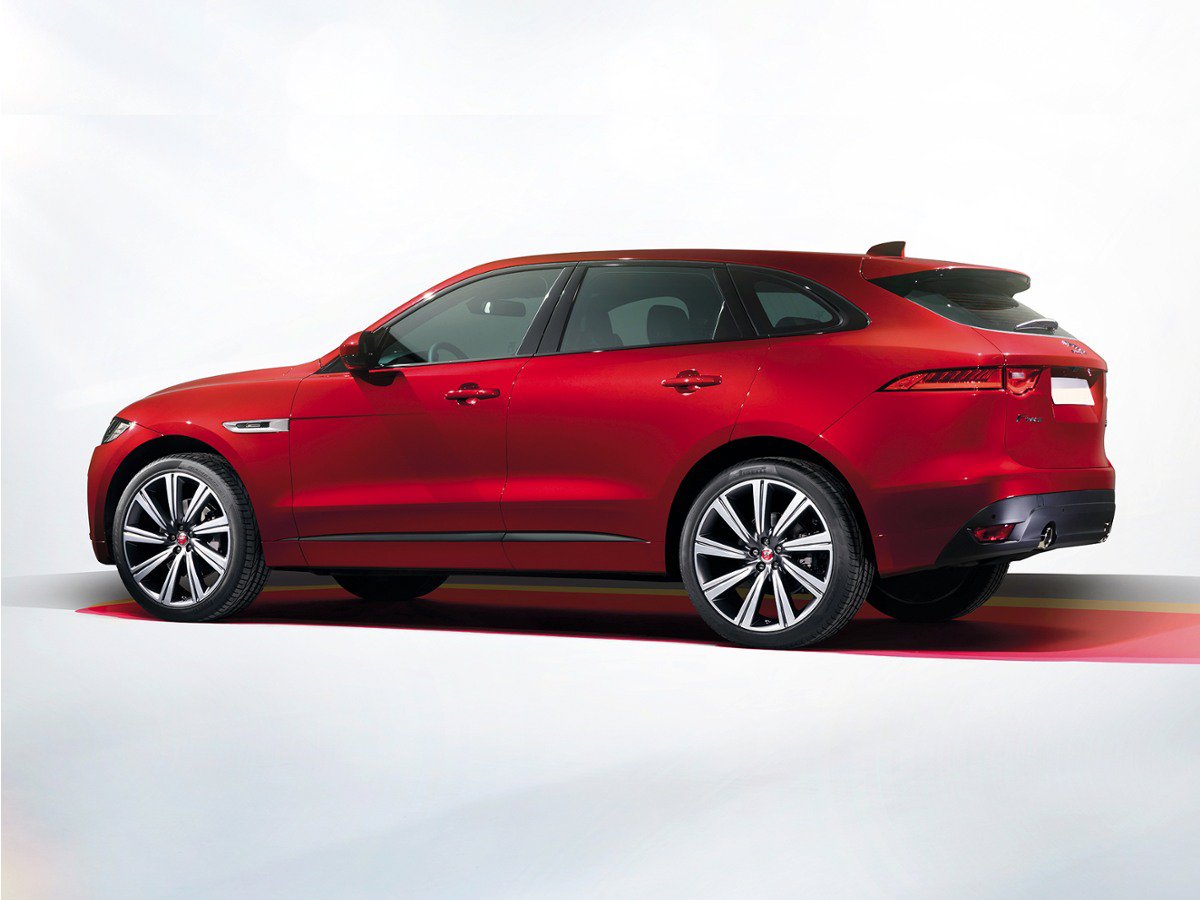 Used 2019 Jaguar F-PACE R-Sport AWD/4WD image 1
