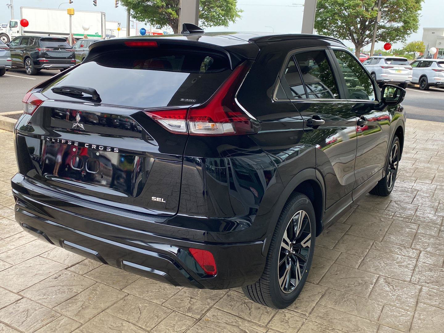 New 2026 Mitsubishi Eclipse Cross SEL AWD/4WD image 7
