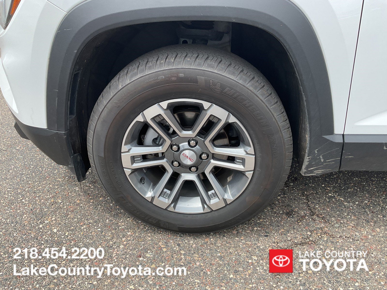 Used 2025 GMC Terrain Elevation AWD/4WD image 9