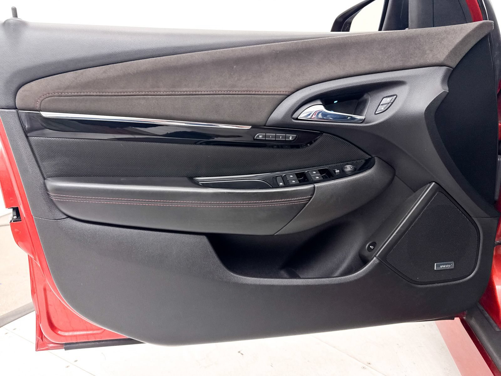 Used 2016 Chevrolet SS RWD image 34