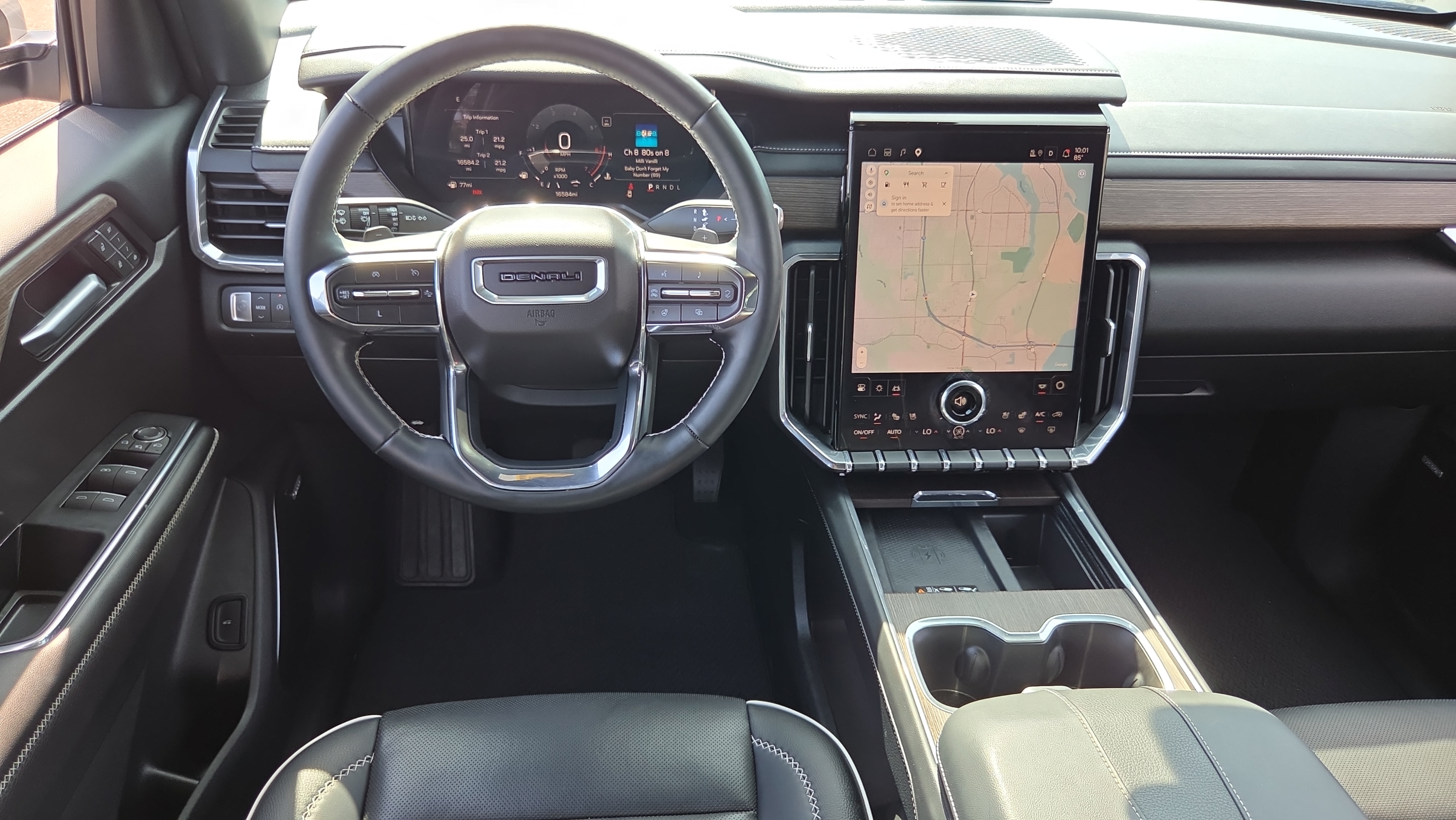 Certified 2024 GMC Acadia Denali FWD image 11