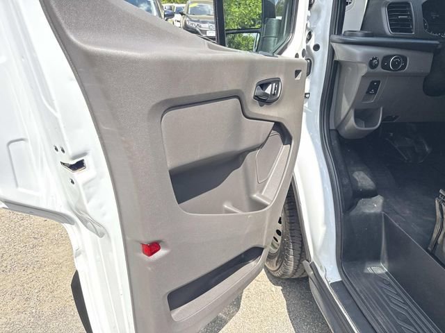 Used 2023 Ford Transit 250 Medium Roof AWD image 16