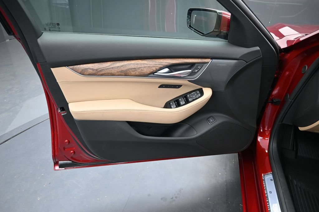 New 2026 Cadillac CT5 Premium Luxury w/ Technology Package AWD/4WD image 9