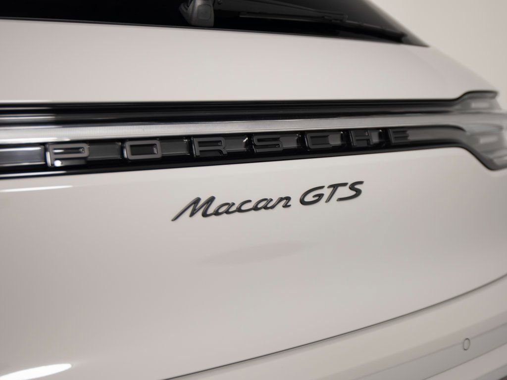New 2026 Porsche Macan GTS image 45