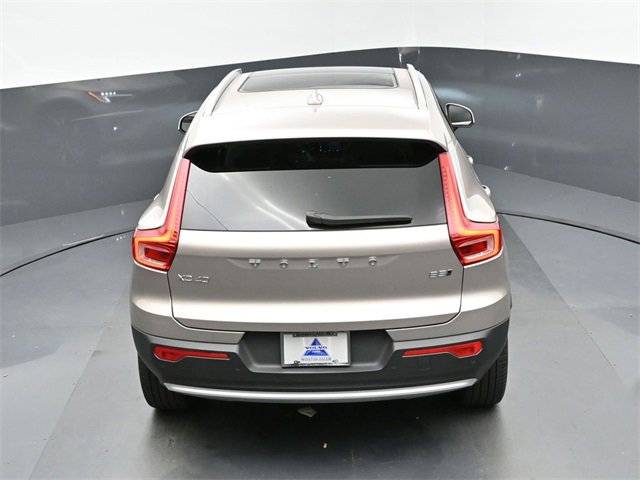 Used 2024 Volvo XC40 B5 Plus w/ Protection Package Premier image 46
