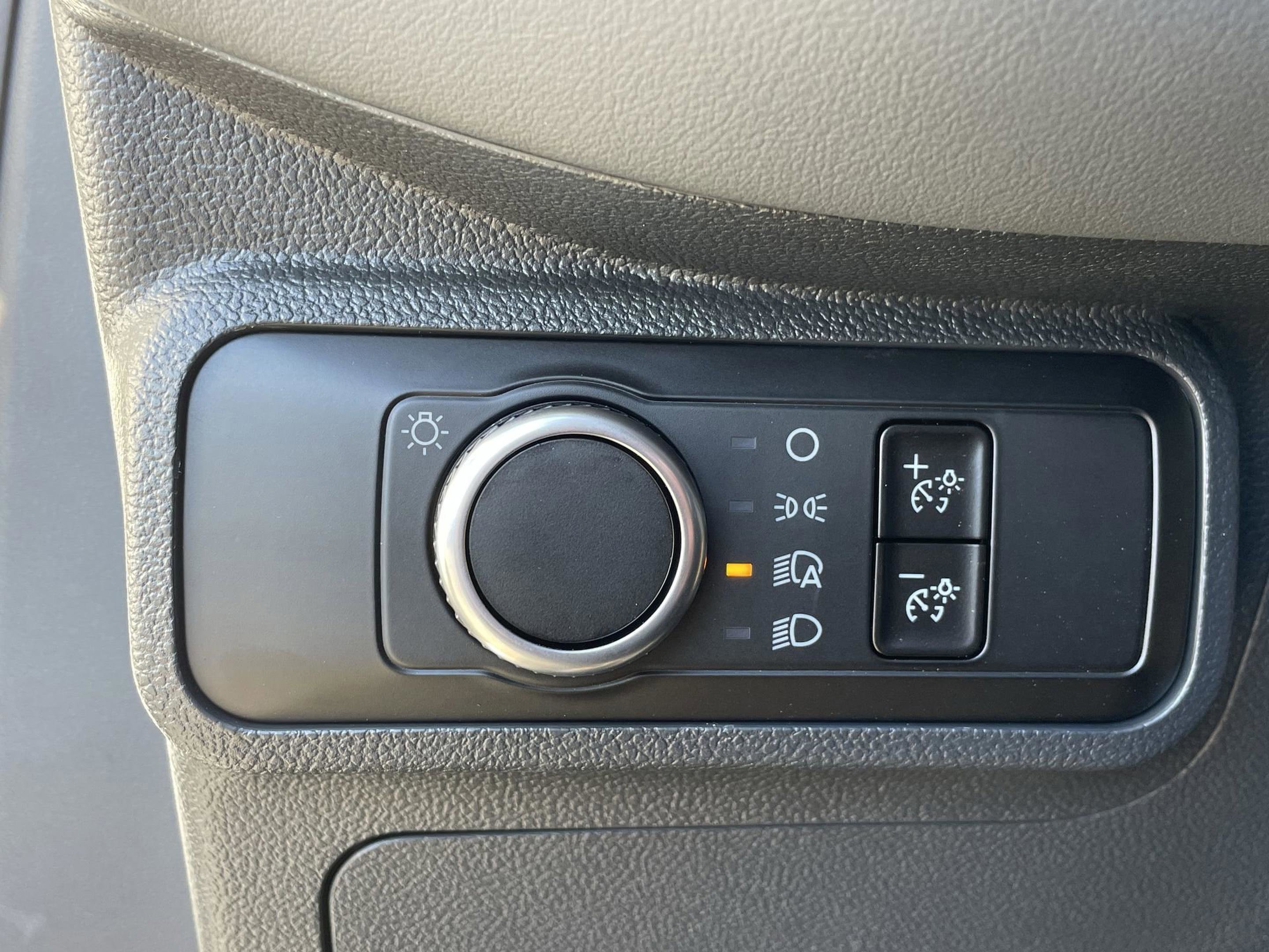 New 2026 Ford Explorer Active image 30