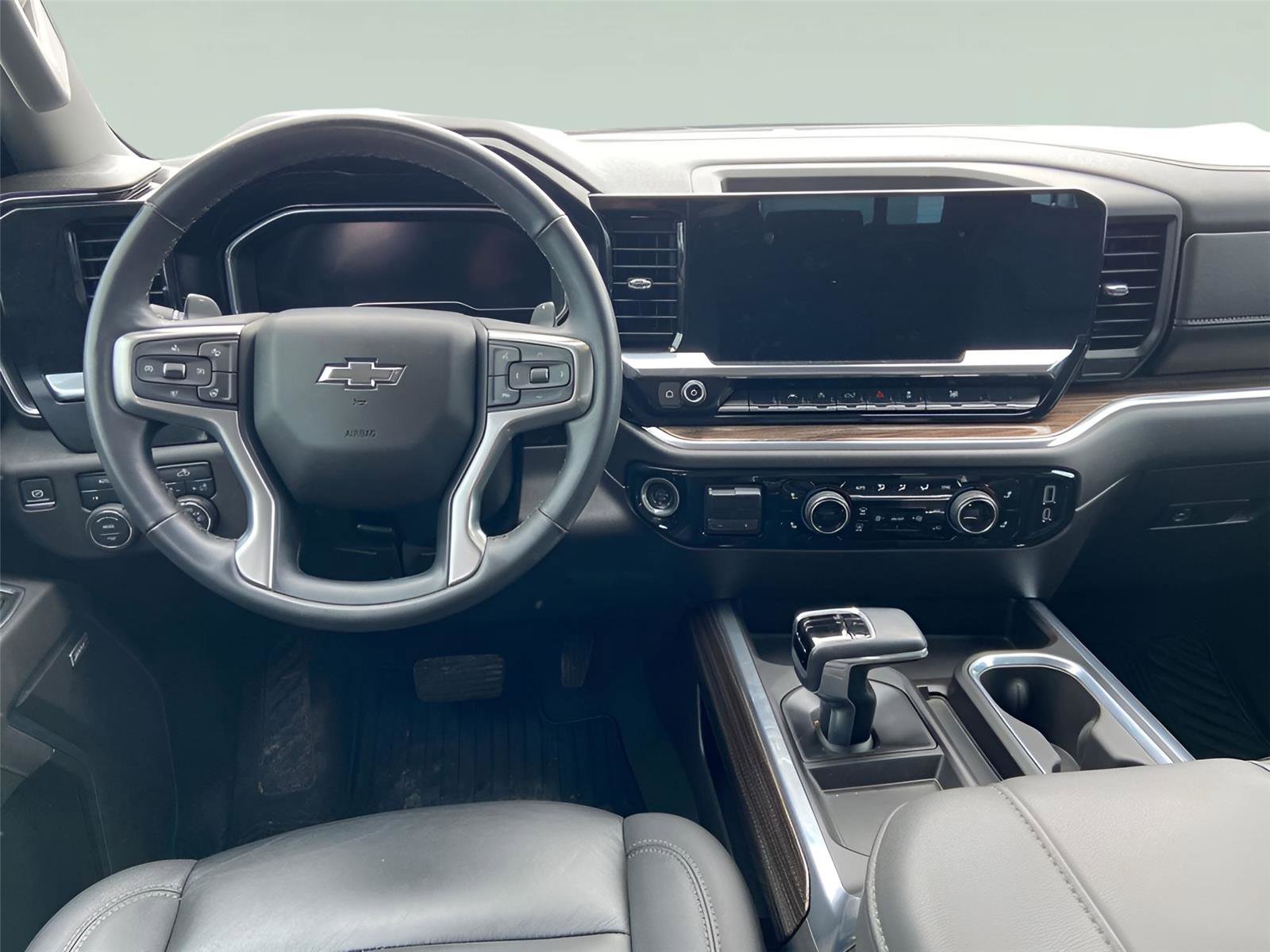 Used 2025 Chevrolet Silverado 1500 RST w/ Redline Edition image 15