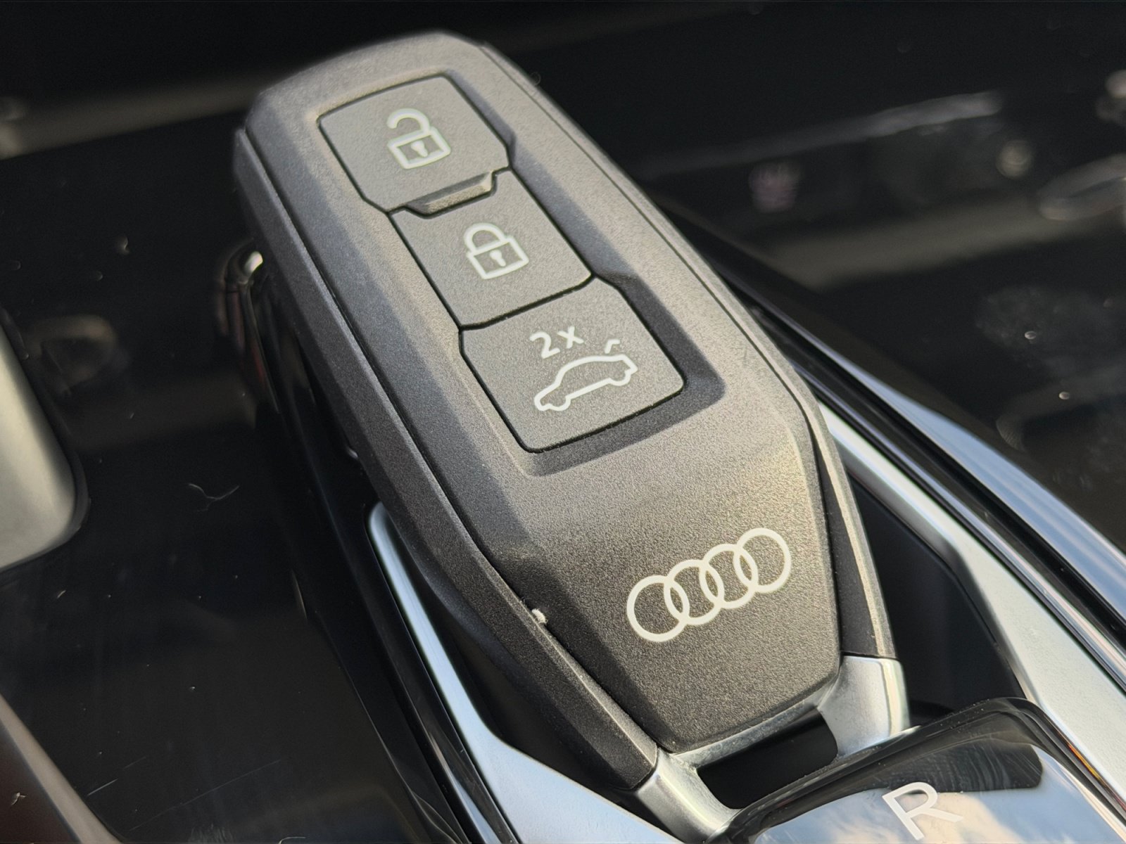 Used 2025 Audi Q5 Premium Plus w/ Premium Plus AWD/4WD image 27