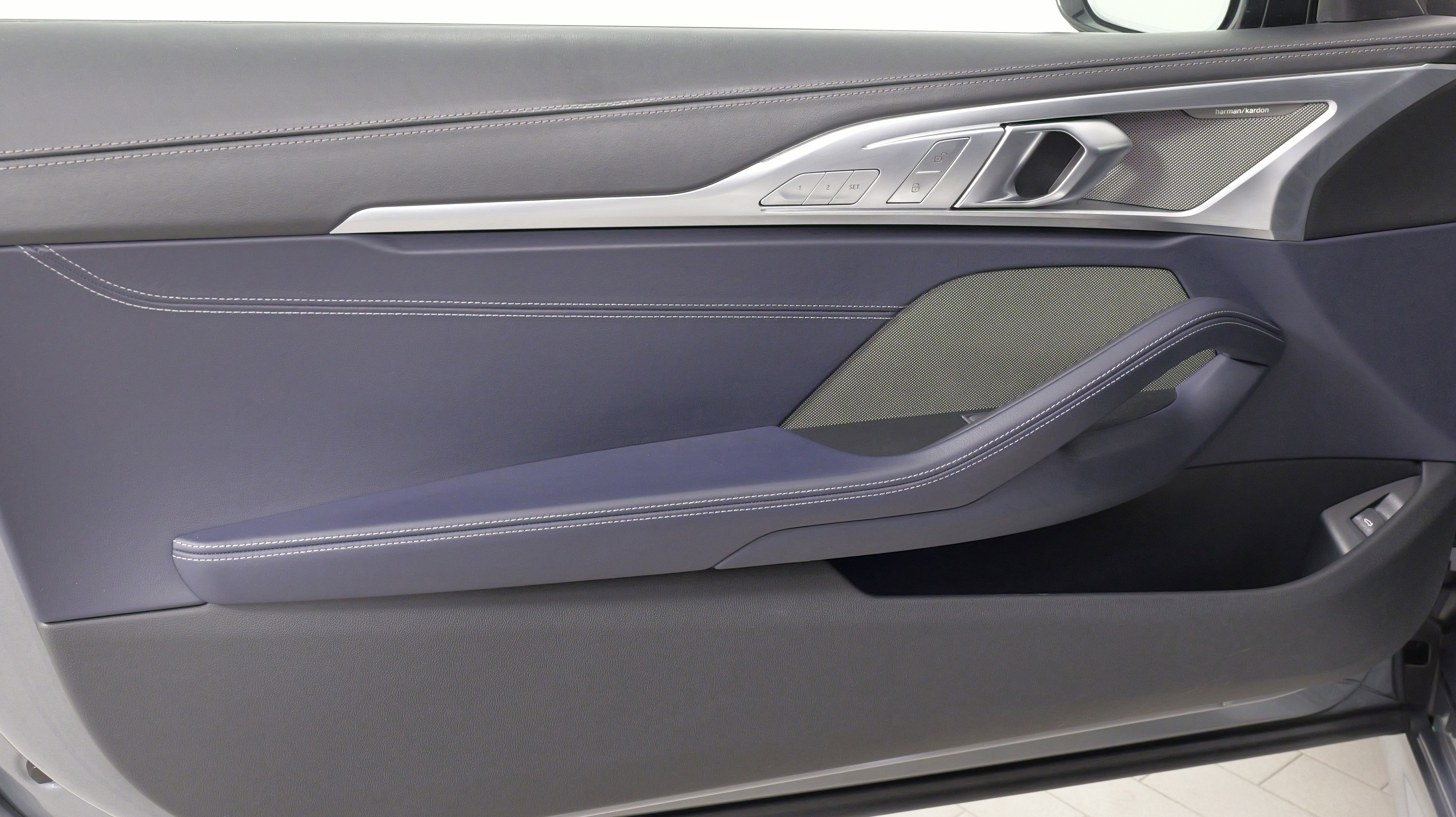 Used 2023 BMW M850i xDrive Coupe w/ Driving Assistance Package image 25