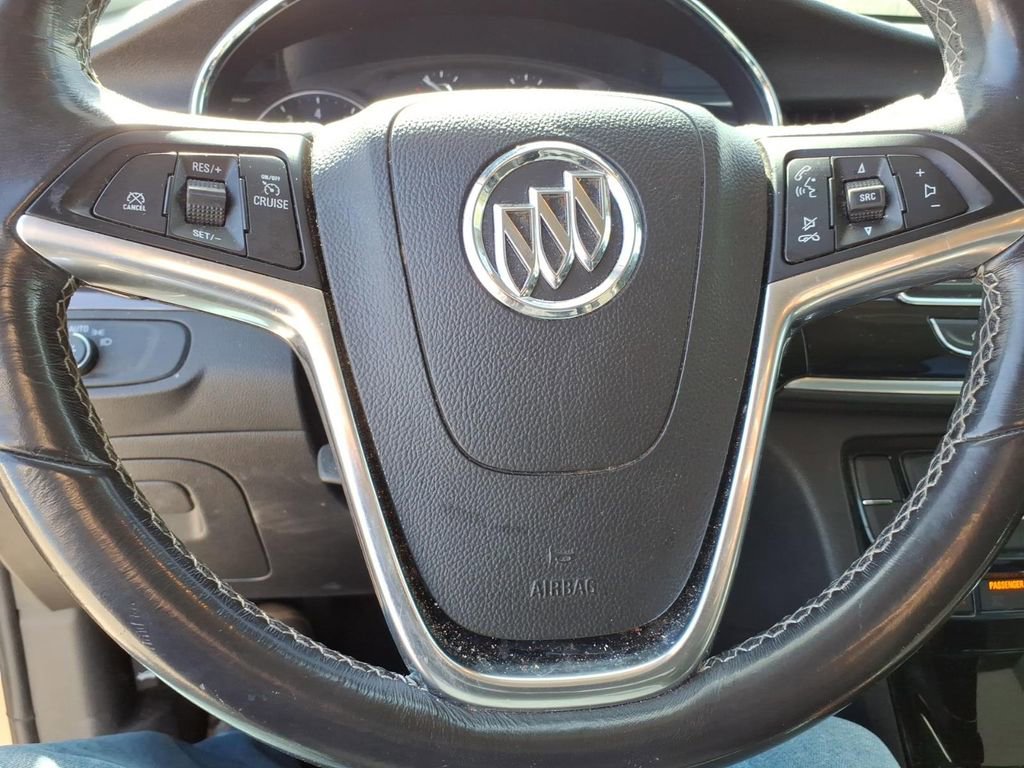 Used 2018 Buick Encore Preferred image 22