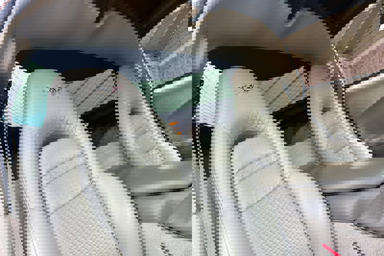 Used 2003 Chevrolet Corvette Coupe w/ Preferred Equipment Group image 18