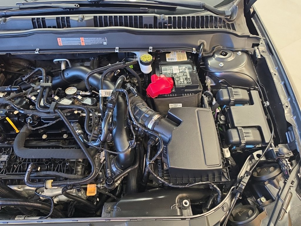 Used 2020 Ford Fusion SE FWD image 51