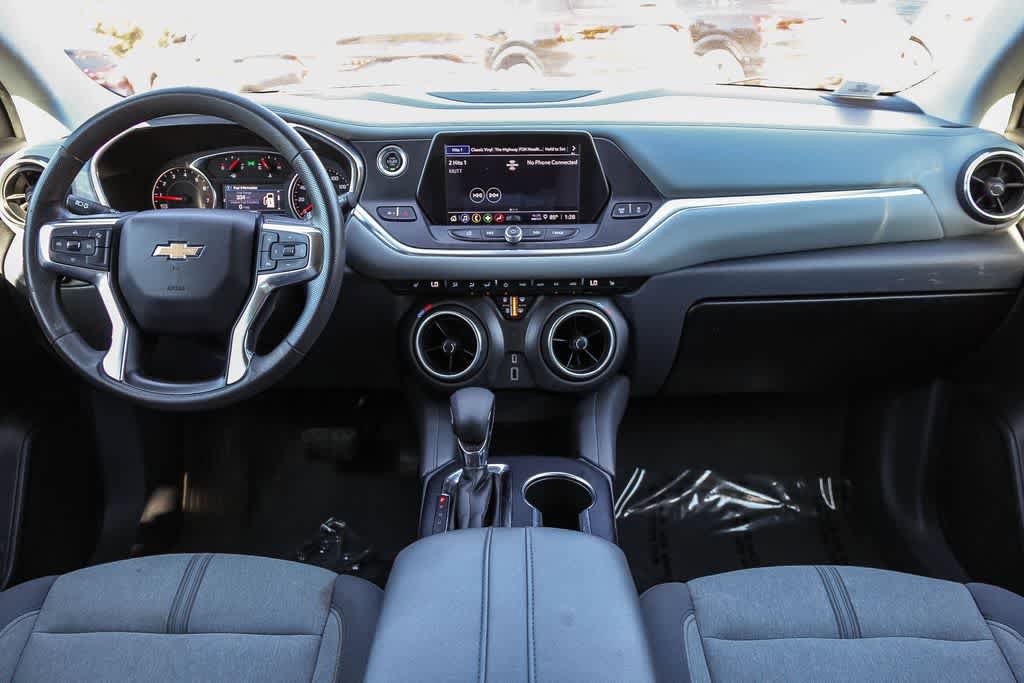 Used 2022 Chevrolet Blazer LT image 12