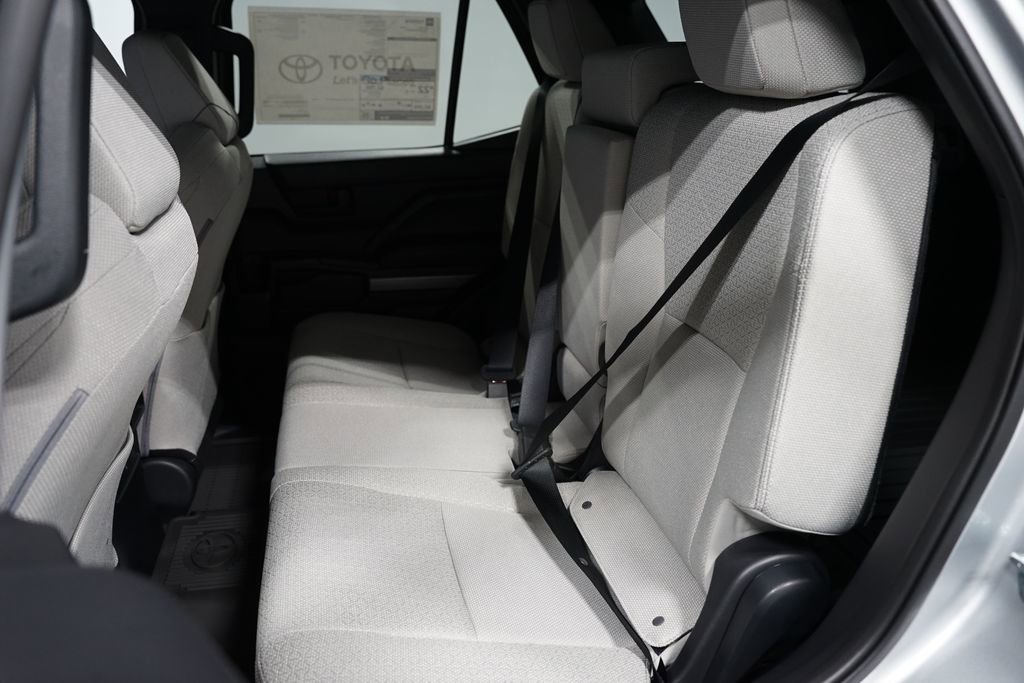 New 2026 Toyota 4Runner SR5 image 30