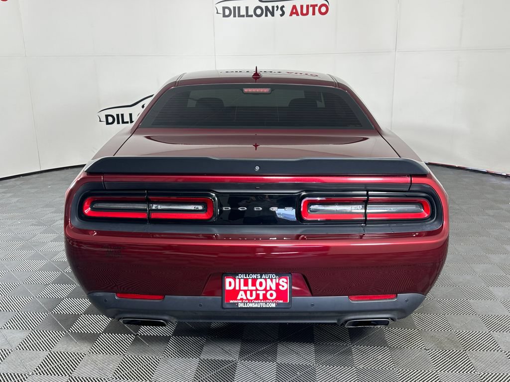 Used 2018 Dodge Challenger R/T Scat Pack w/ Technology Group RWD image 5