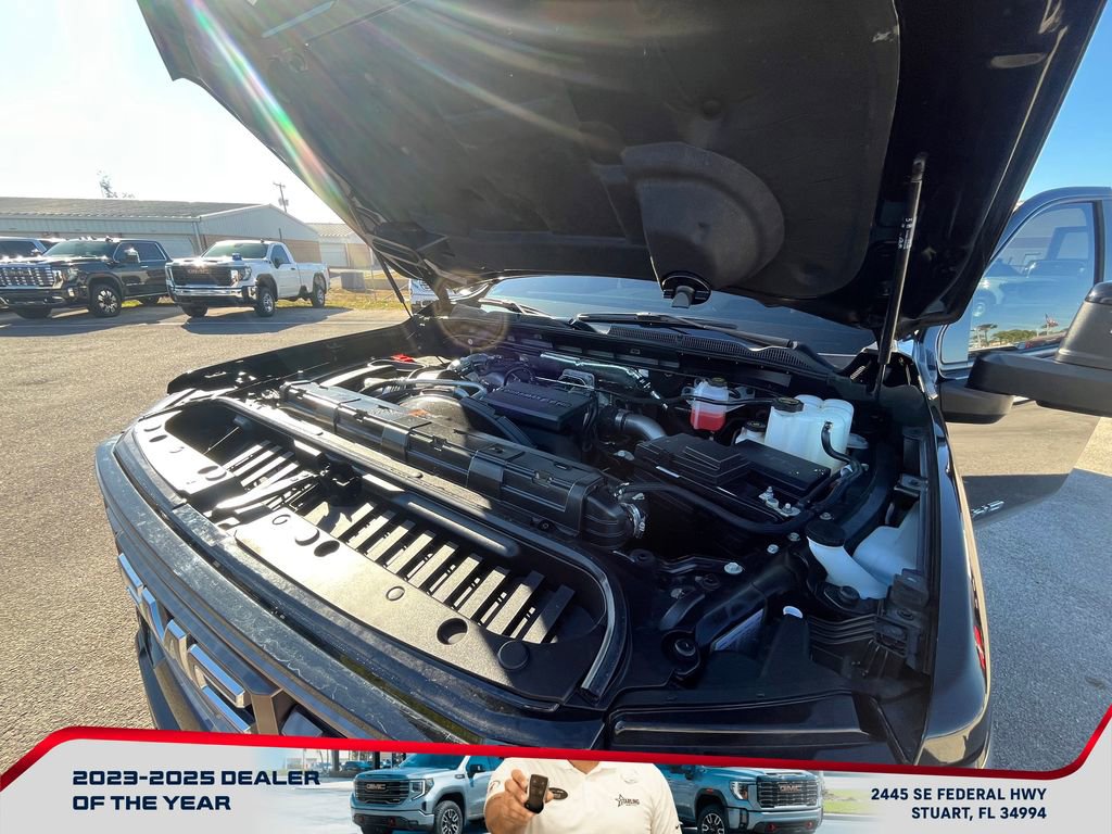 Used 2024 GMC Sierra 2500 AT4X image 22