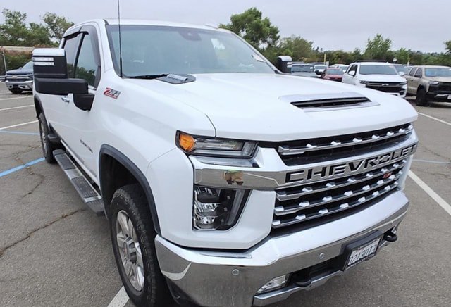 Used 2023 Chevrolet Silverado 3500 LTZ w/ LTZ Plus Package AWD/4WD image 2