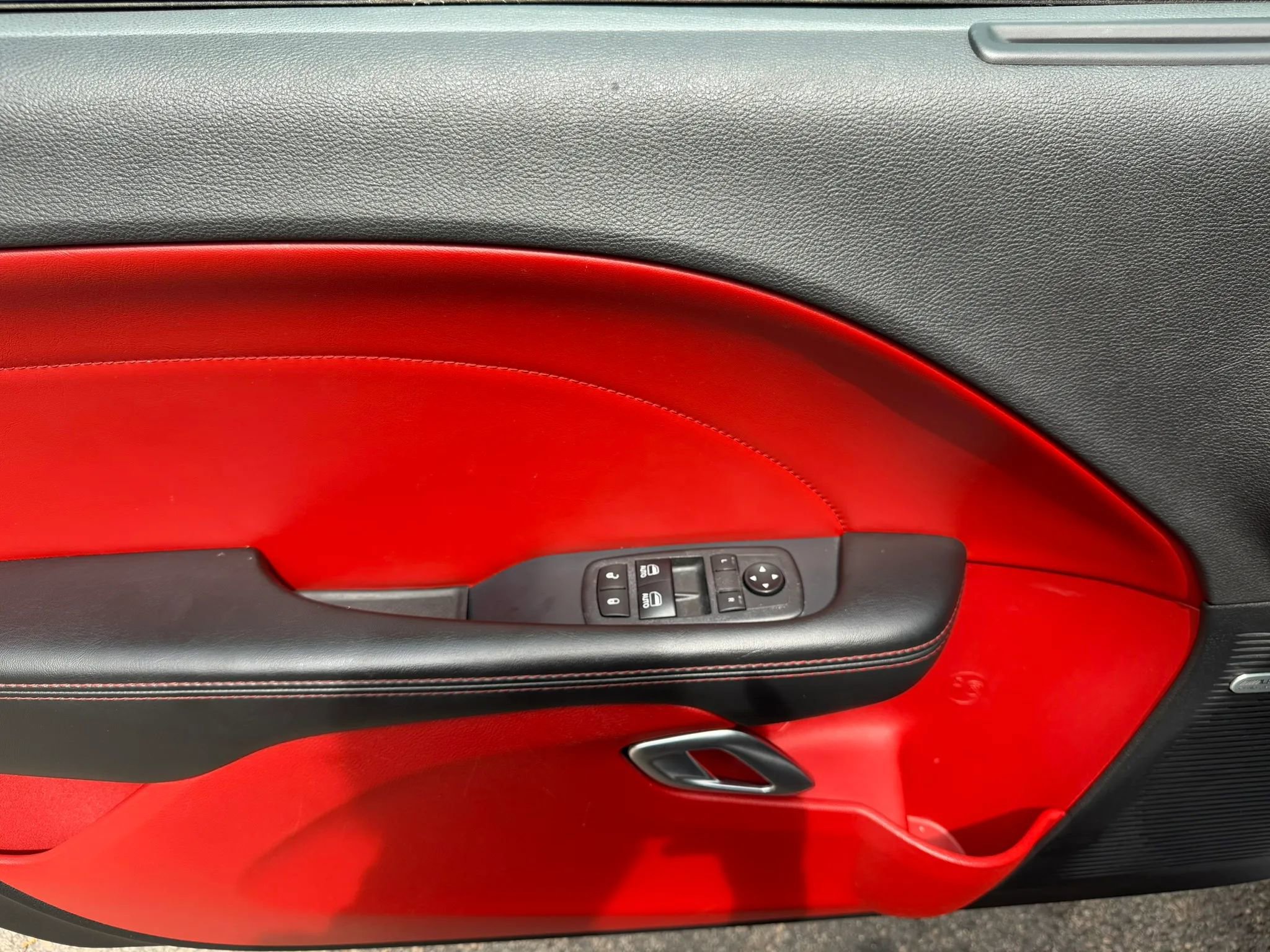 Used 2018 Dodge Challenger R/T Plus image 14