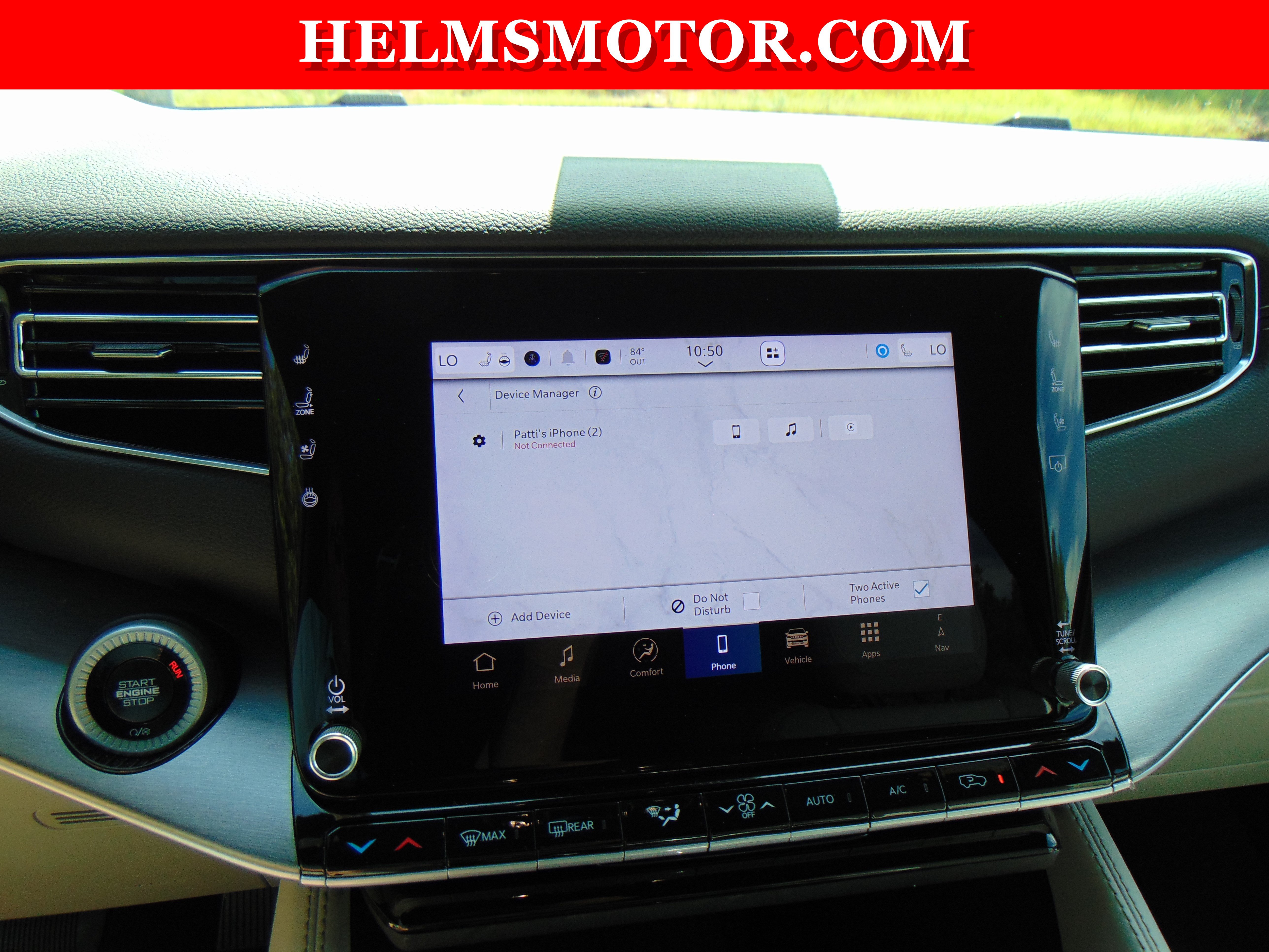 Certified 2025 Jeep Wagoneer L 4WD image 34