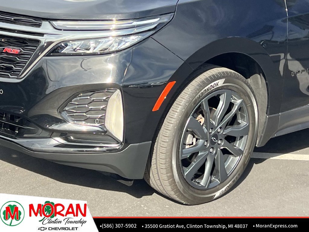Used 2023 Chevrolet Equinox RS FWD image 9