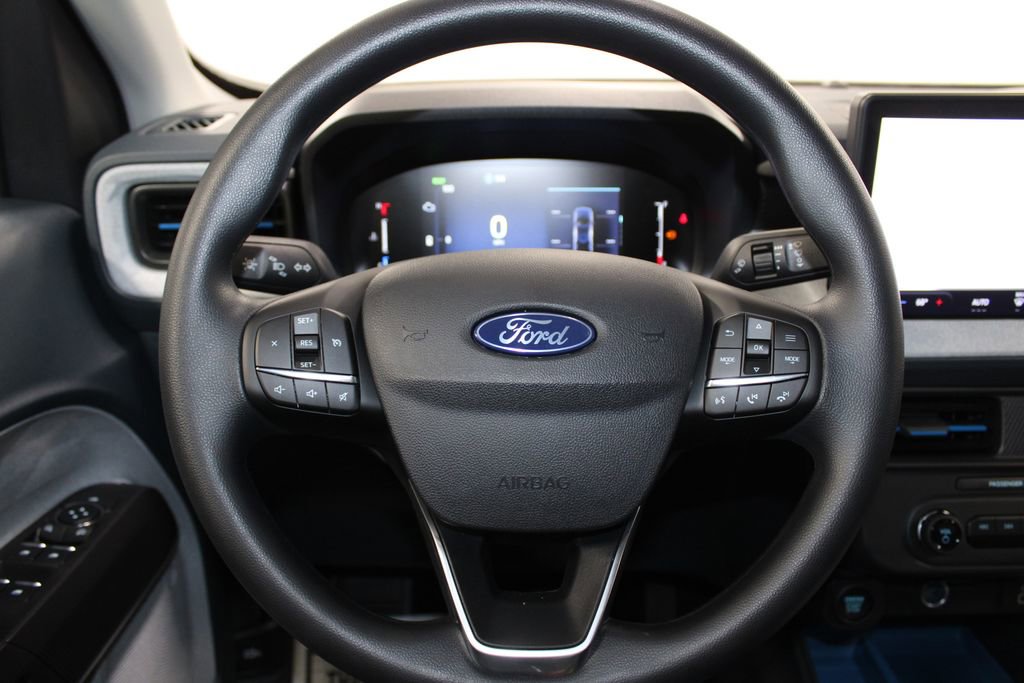 New 2025 Ford Maverick XLT image 33