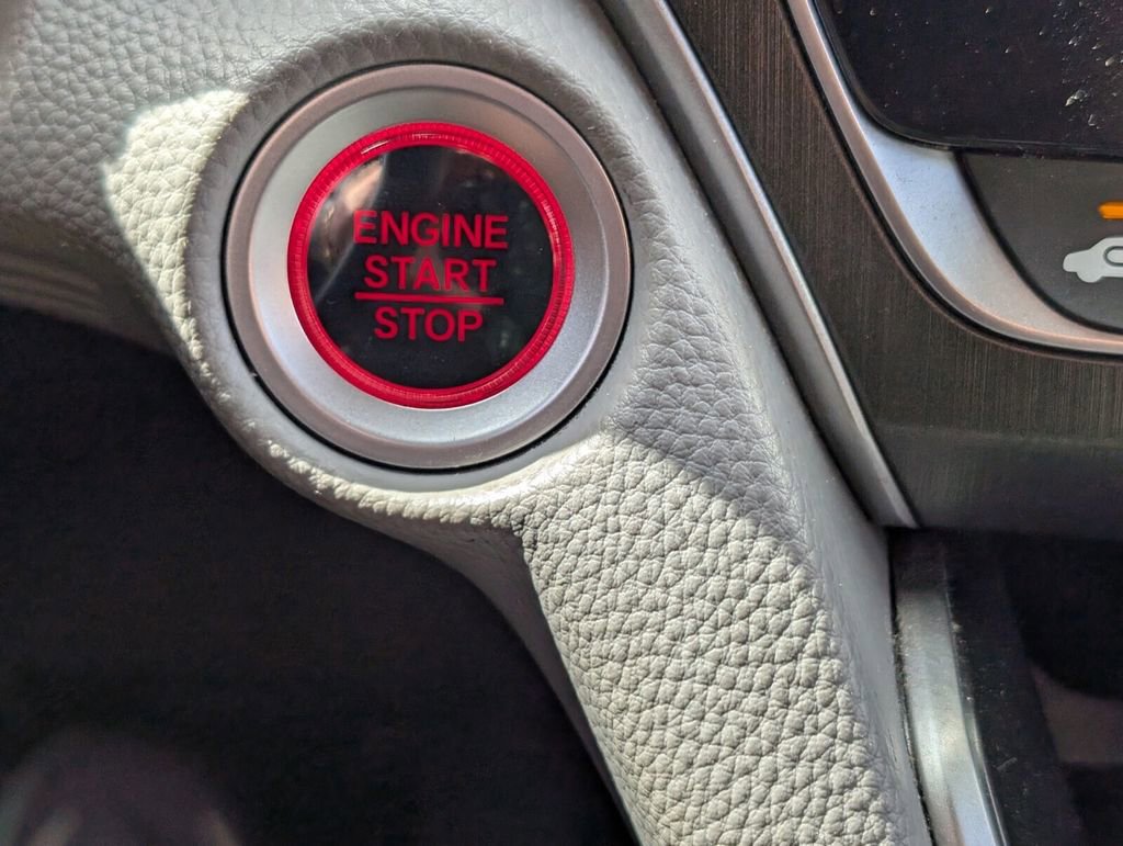 Used 2018 Honda Accord LX image 25