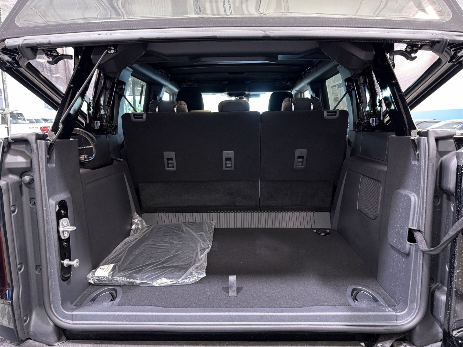 New 2026 Ford Bronco Big Bend AWD/4WD image 30