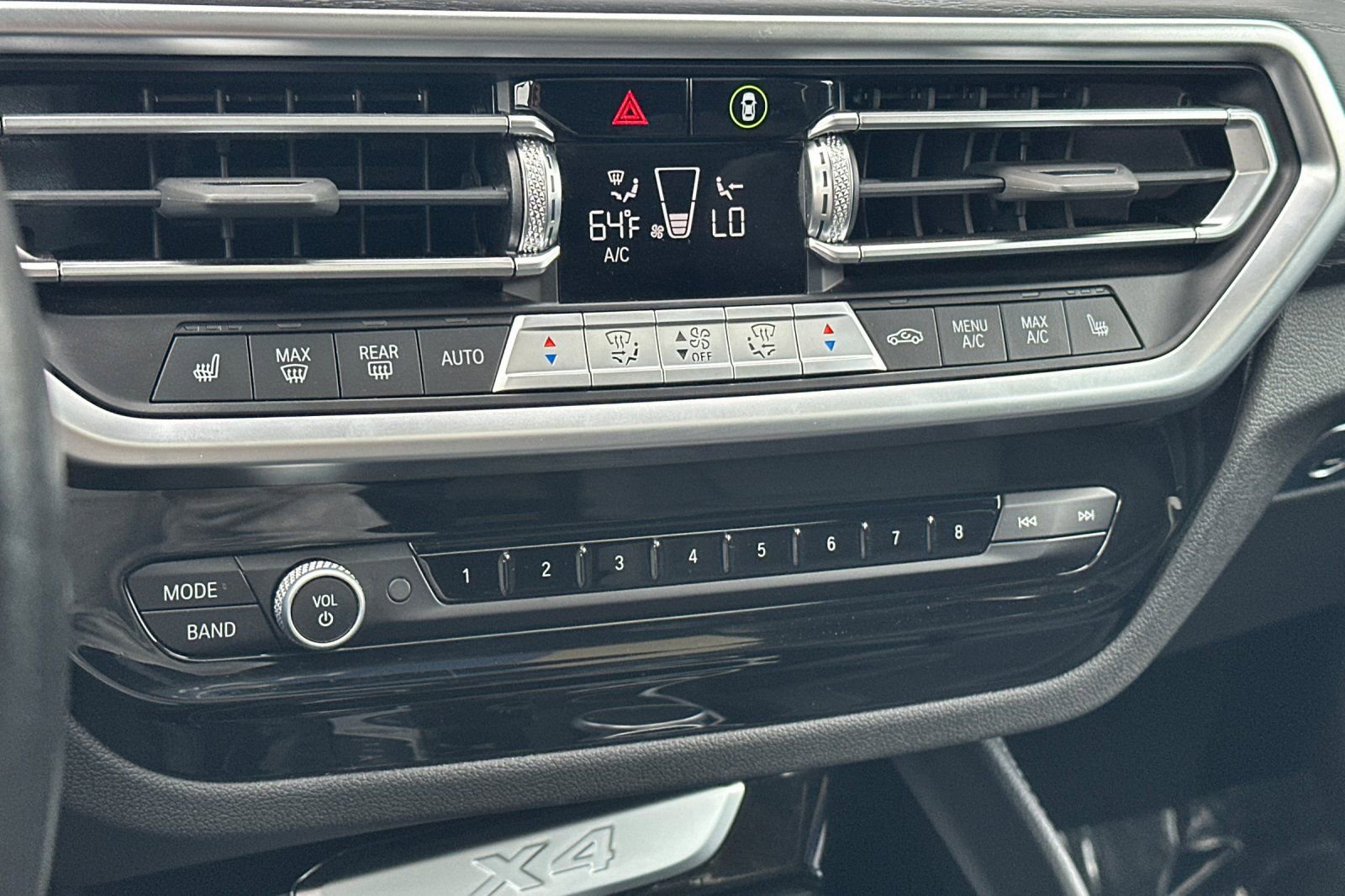 Used 2023 BMW X4 xDrive30i w/ M Sport Package image 24