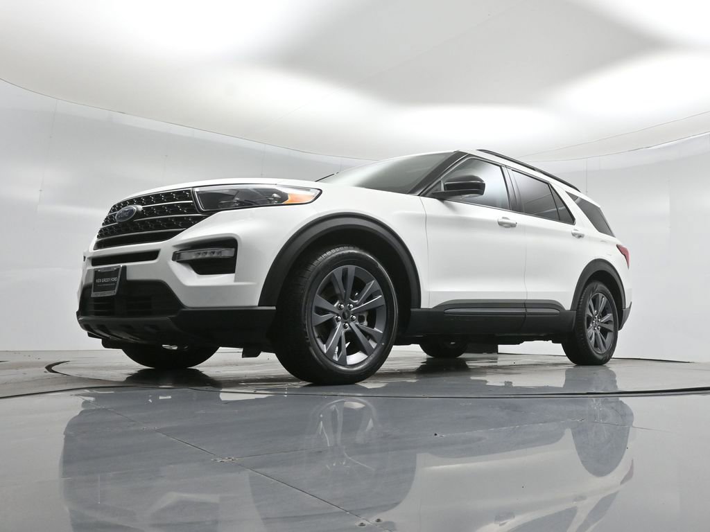 Certified 2023 Ford Explorer XLT w/ Equipment Group 202A image 48
