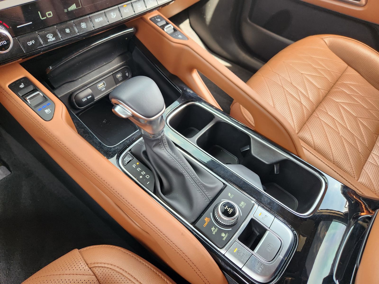 Used 2025 Kia Telluride EX X-Line image 28