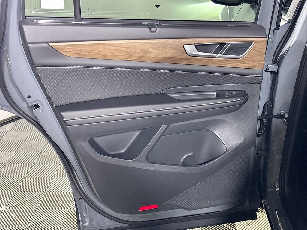 New 2026 Volkswagen Atlas SE image 18